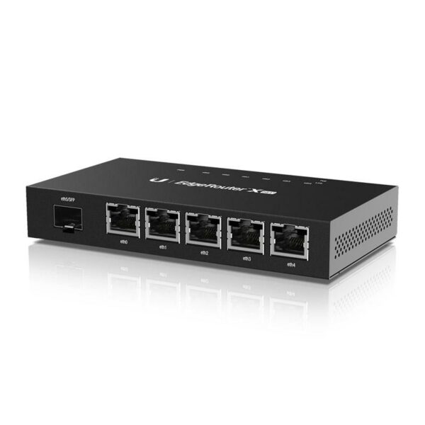 ROUTER Ubiquiti EdgeRouter , wired, port LAN 10/100/1000 x 4, port WAN 10/100/1000 x 1, „ER-X-SFP” (timbru verde 0.8 lei)