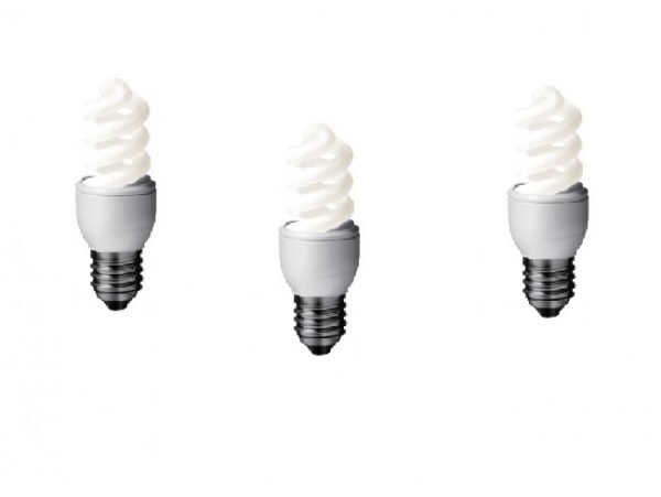 SET 3 becuri fluorescent Panasonic, soclu E27, putere 8W, forma spirala, lumina alb rece, alimentare 220 – 240 V, „EFD8E65HD-3” (timbru verde 1.35 lei)
