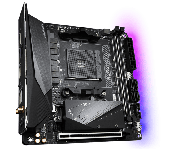 PLACA de BAZA Gigabyte „B550 I AORUS PRO AX”, skt AM4, mini ITX, AMD B550, 2 x DDR4, max. 64 GB, 4 x SATA, 2 x M.2, 7.1, „B550 I AORUS PRO AX”