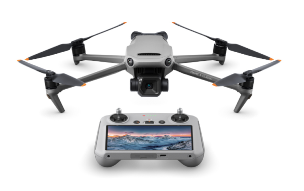 Drona DJI Mavic 3 Classic + Smart ControllerAutonomie 46min, gimbal 3 axe „CP.MA.00000555.01” (timbru verde 1.20 lei)