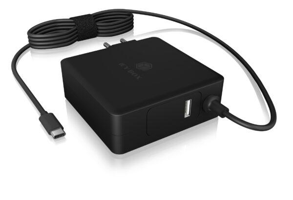 ALIMENTATOR retea 220V Icy Box, universal, 1 x USB-A QC 5V@2.4A, 1 x USB-C PD 90W 20V@4.5A, cablu USB-C 1.8m, negru, „IB-PS101-PD” (timbru verde 0.18 lei)