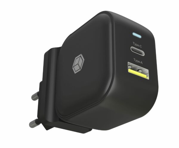 ALIMENTATOR retea 220V Icy Box, universal, 1 x USB-A QC, 1 x USB-C PD 38W, EU/ UK/ US plug, negru, „IB-PS106-PD” (timbru verde 0.18 lei)