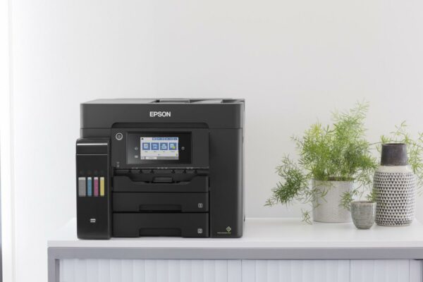 Multifunctional inkjet Color EPSON L6550 A4 Functii: Impr|Scan|Cop|Fax Viteza de Printare Monocrom: 32ppm Viteza de printare color: 9ppm Conectivitate:USB|Retea|WiFi Duplex:Da ADF:ADF(Timbru Verde 11lei) „C11CJ30402”