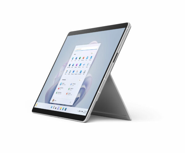 TABLETE Microsoft MS Surface Pro 9 MS SQ 3 13inch 8GB 128GB W11H 5G SC AT/BE/FR/DE/IT/LU/NL/PL/C Hdwr Platinum „RS1-00004” (timbru verde 0.9 lei)
